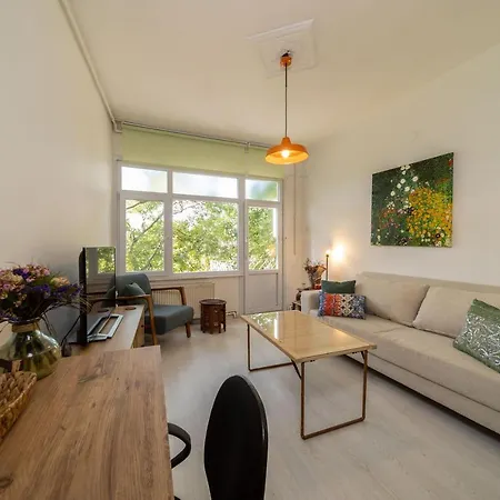 Apartment Charming Apartment With Refreshing View In The Heart Of Kadikoy *